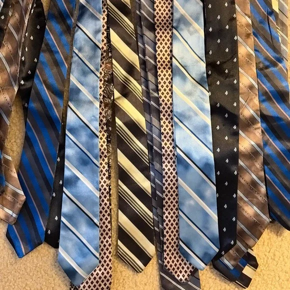 SO YOU THOUGHT DENIM SKIRT WITH TIE - Picture 6 of 9